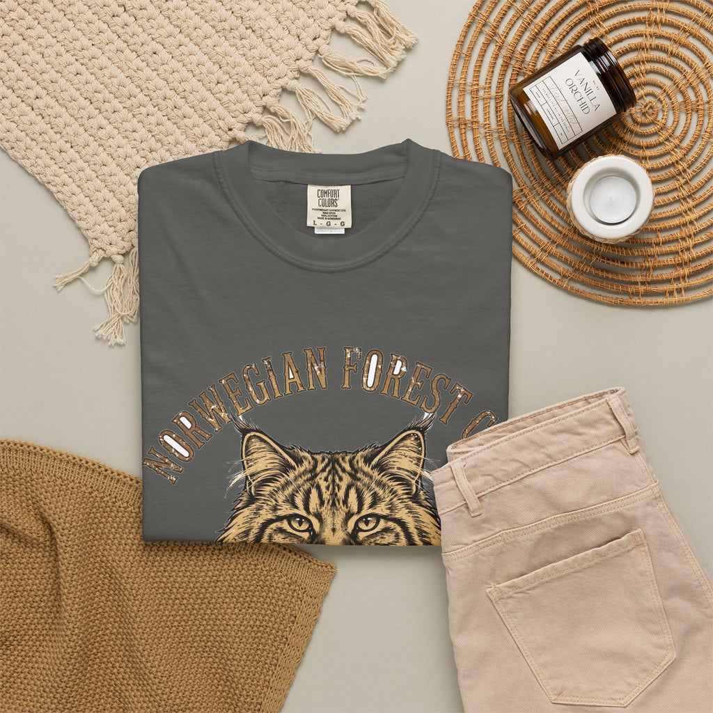 'Viking Fluff' Norwegian Forest Cat T-Shirt — alternate view
