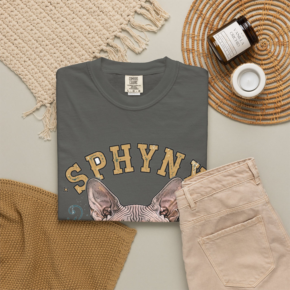 'Naked And Proud' Sphynx T-Shirt — alternate view