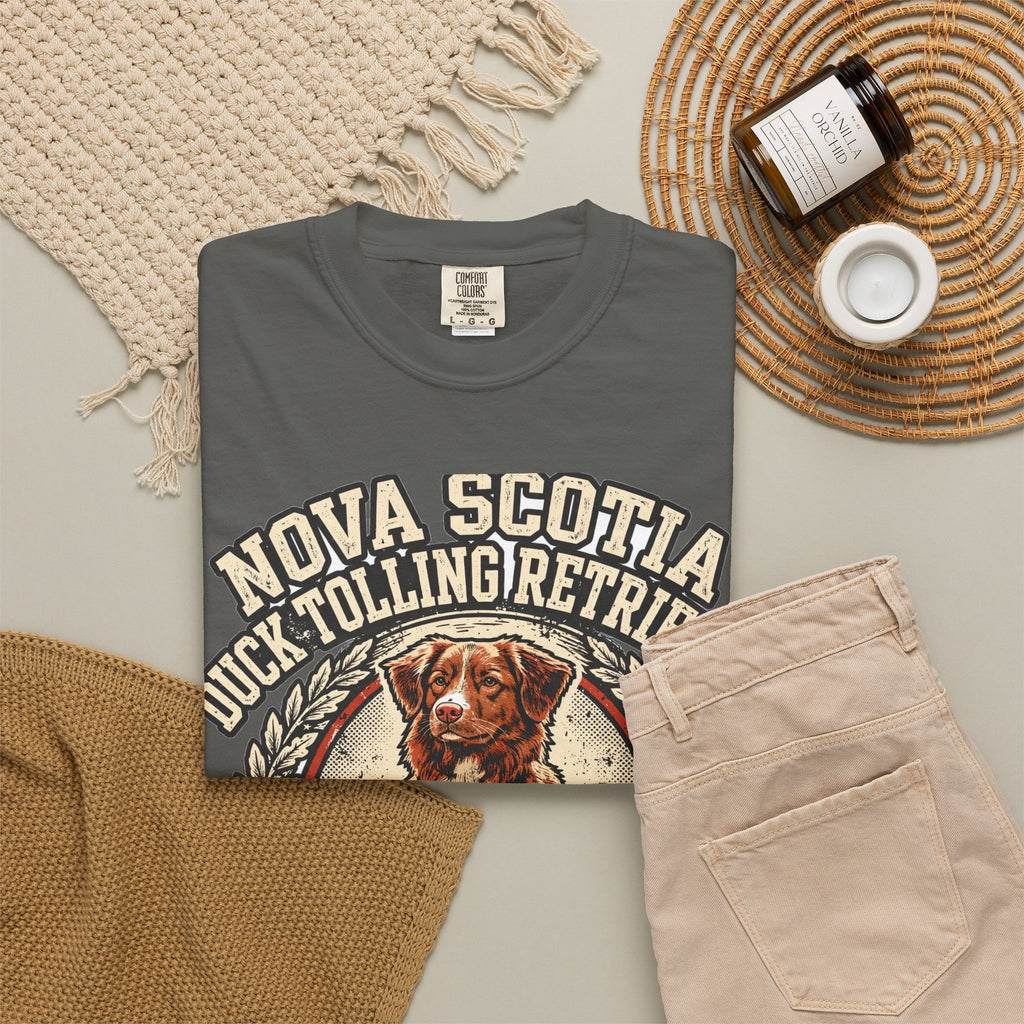'Redhead' Nova Scotia Duck Tolling Retriever T-Shirt — alternate view