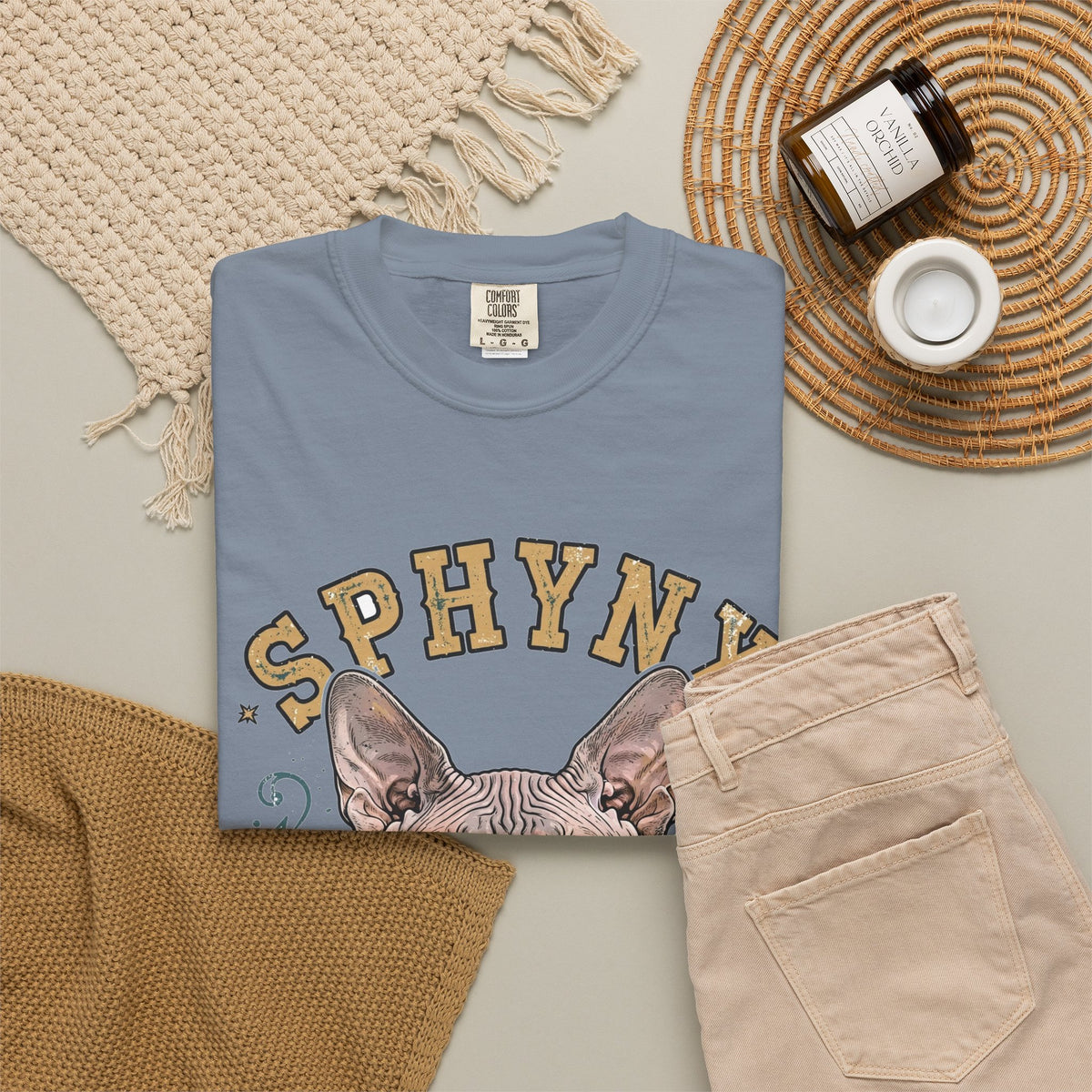 'Naked And Proud' Sphynx T-Shirt — alternate view