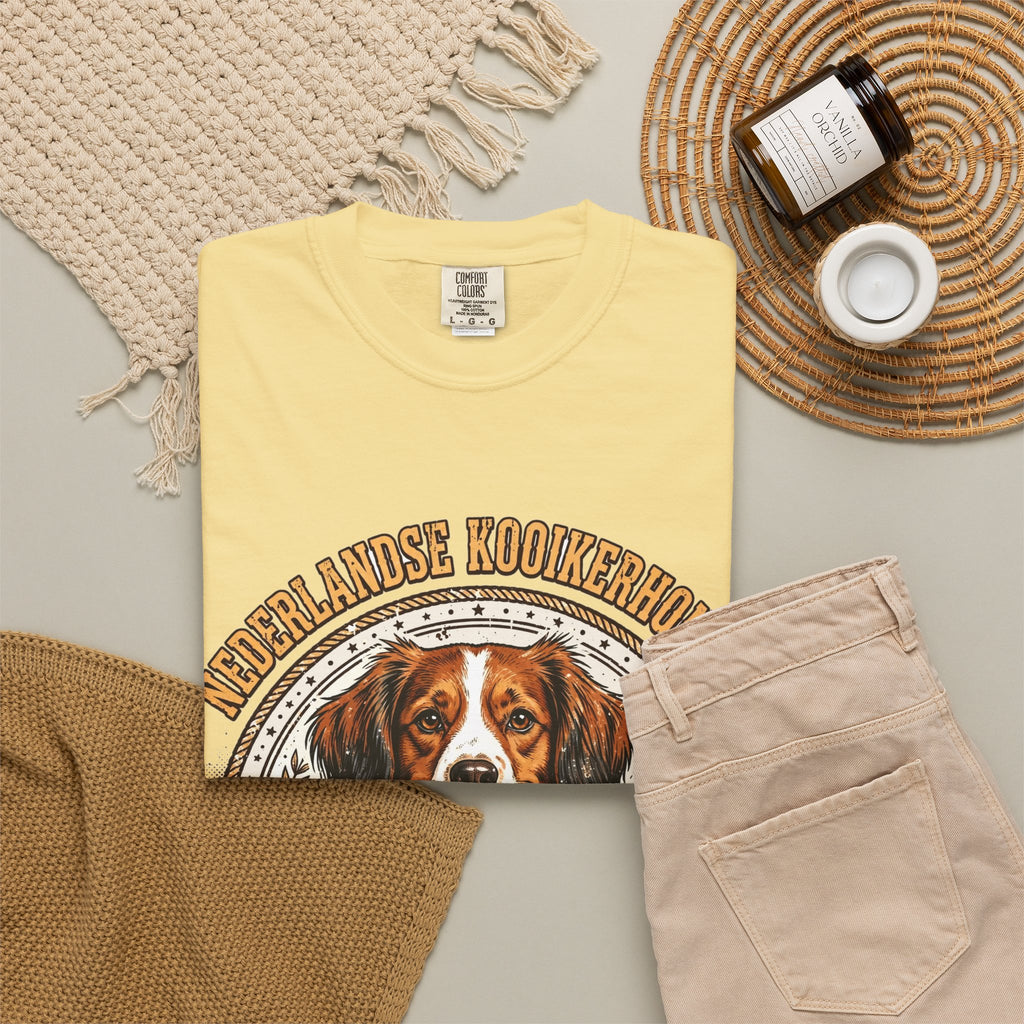 'Earring Game Strong' Nederlandse Kooikerhondje T-Shirt — alternate view
