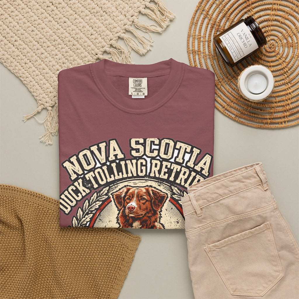 'Redhead' Nova Scotia Duck Tolling Retriever T-Shirt — alternate view