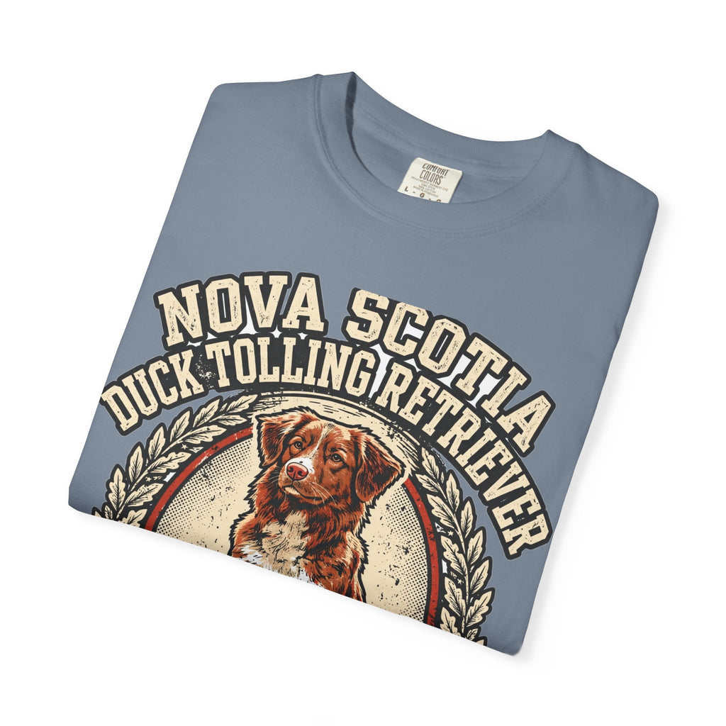 'Redhead' Nova Scotia Duck Tolling Retriever T-Shirt — alternate view