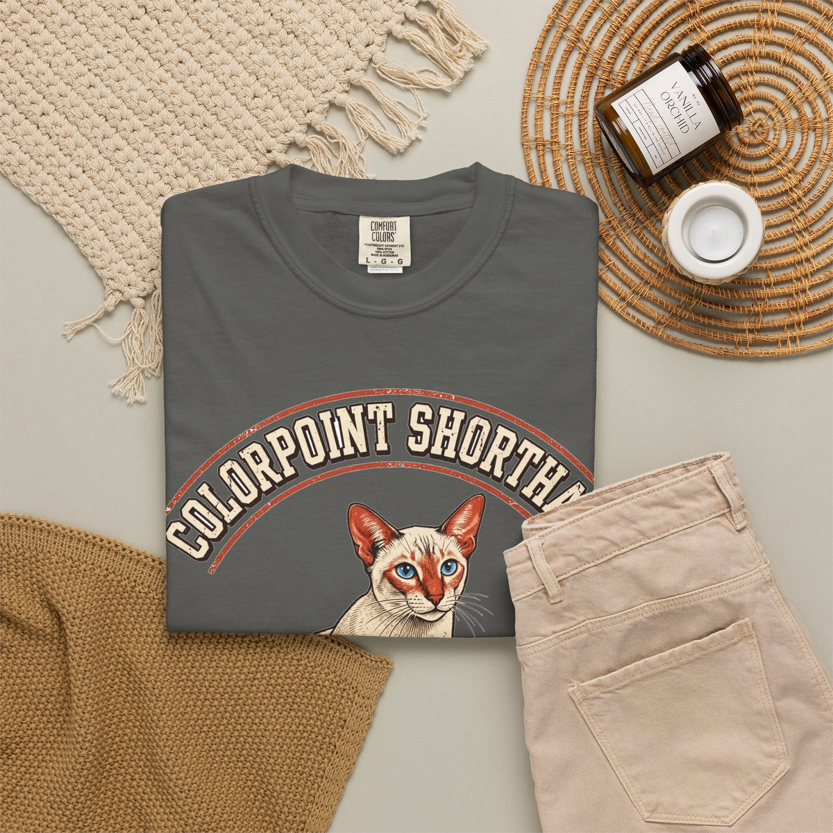 'Point Taken' Colorpoint Shorthair Cat T-Shirt — alternate view