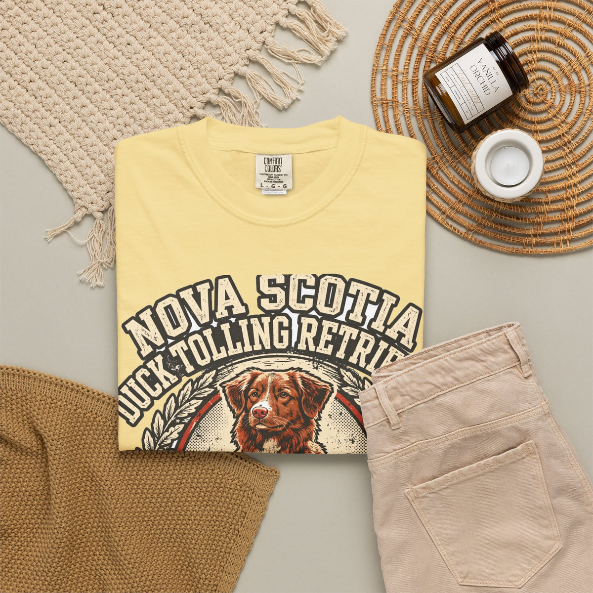 'Redhead' Nova Scotia Duck Tolling Retriever T-Shirt — alternate view