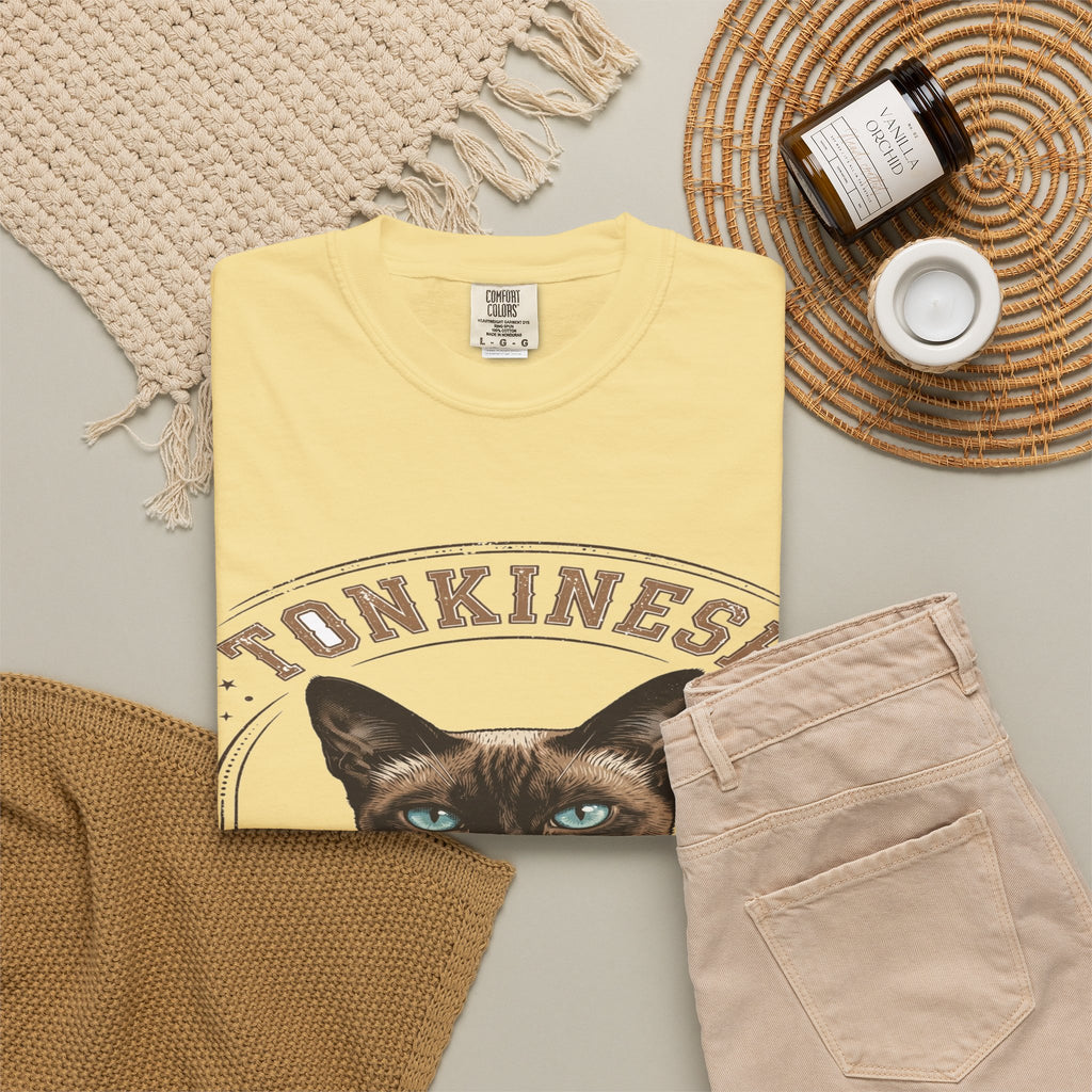 'Aqua Eyes' Tonkinese Cat T-Shirt — alternate view