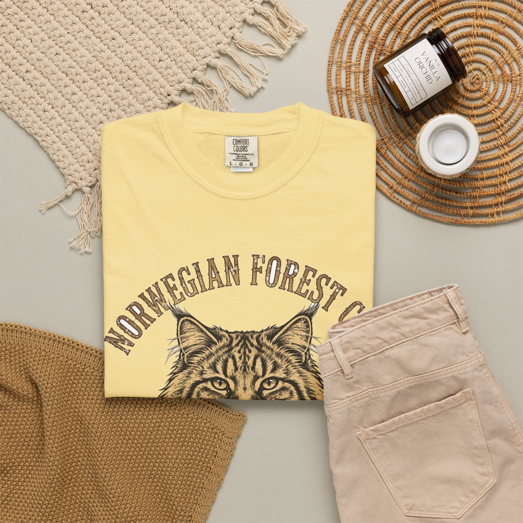 'Viking Fluff' Norwegian Forest Cat T-Shirt — alternate view