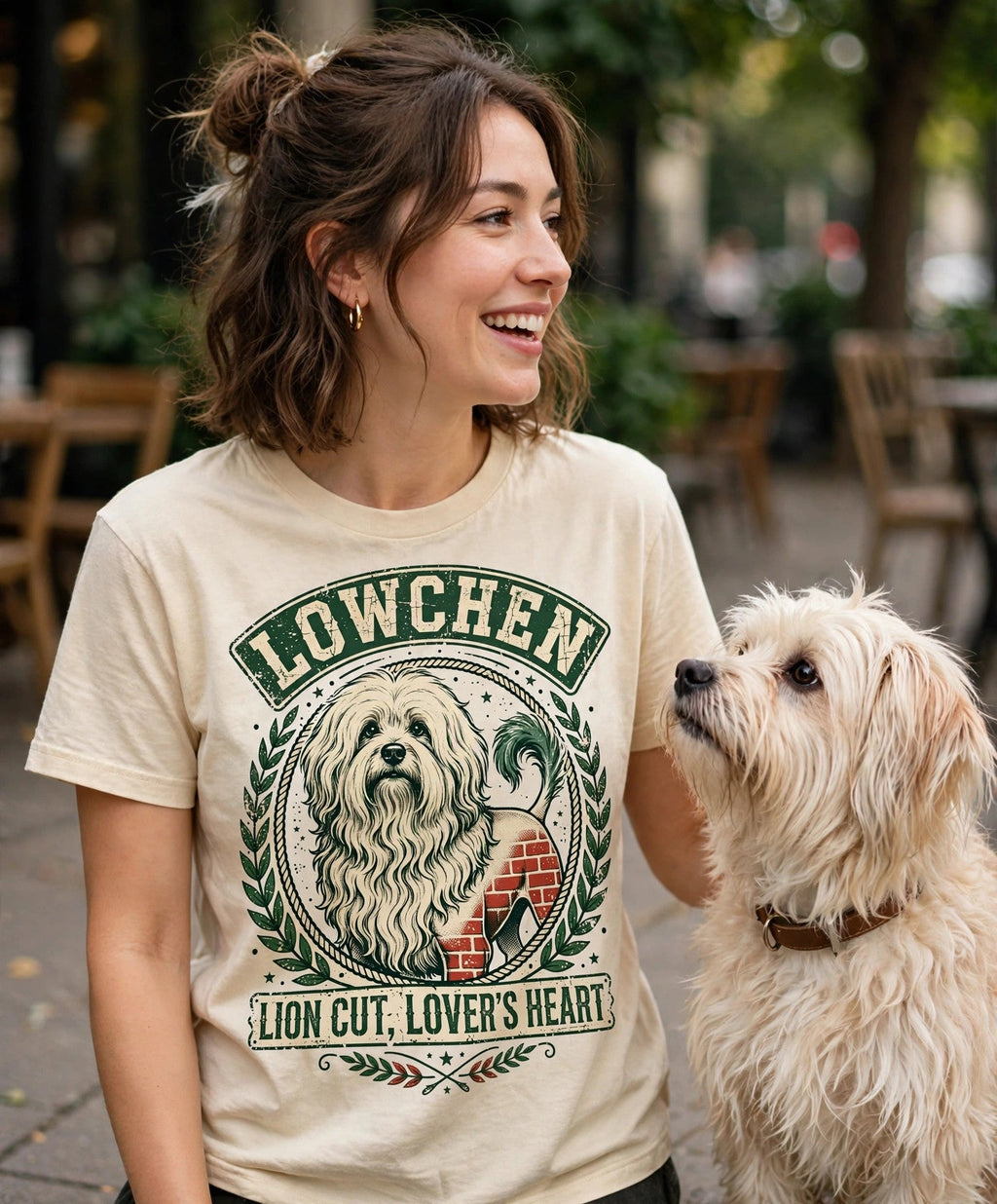 'Lion Cut' Löwchen T-Shirt — alternate view