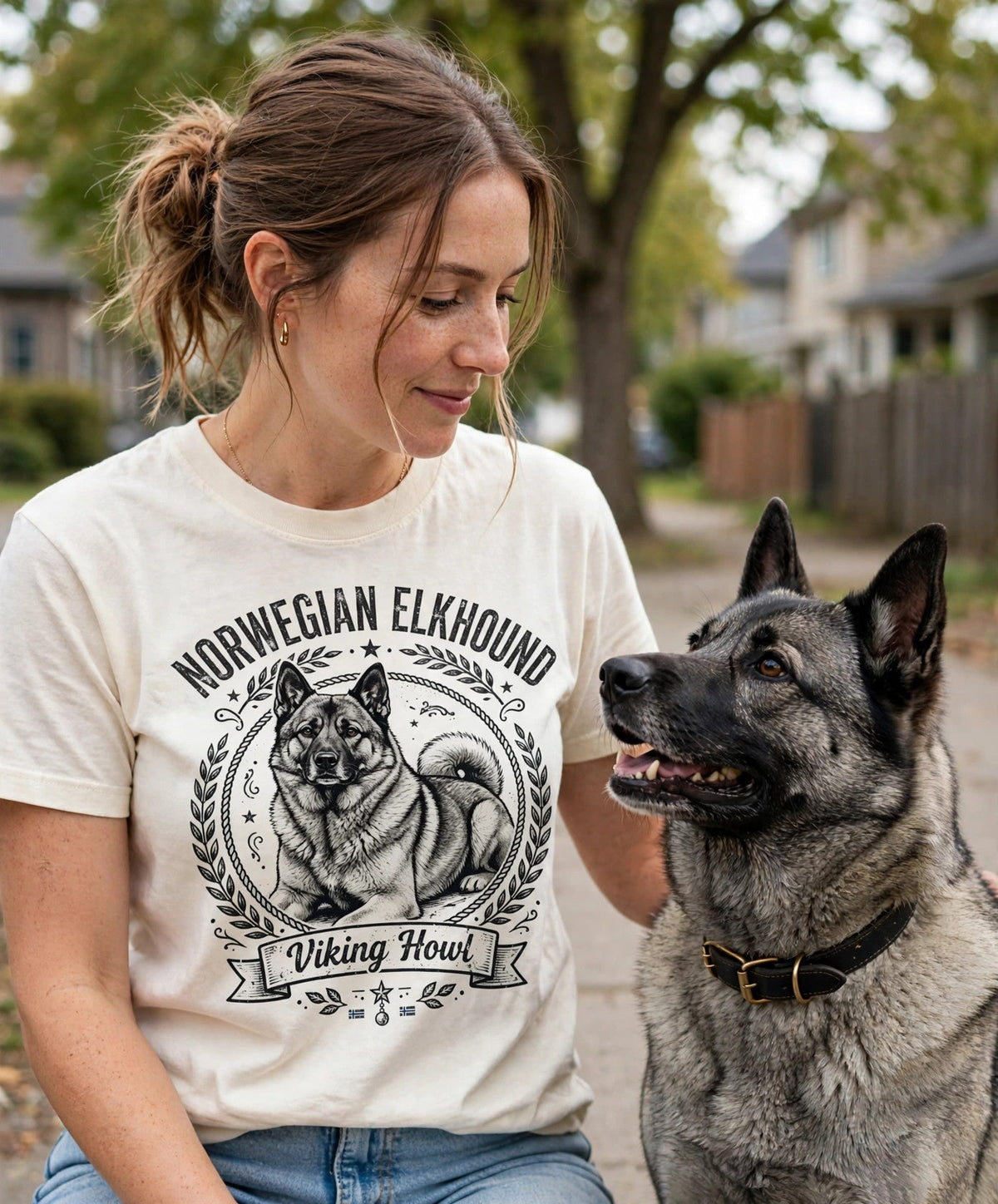 'Viking Howl' Norwegian Elkhound T-Shirt in Butter